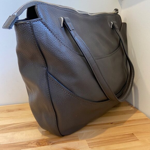 Guess Dark Brown Pebbled vegan Leather Large Tote Shoulder Bag With Dual Straps - Picture 6 of 14